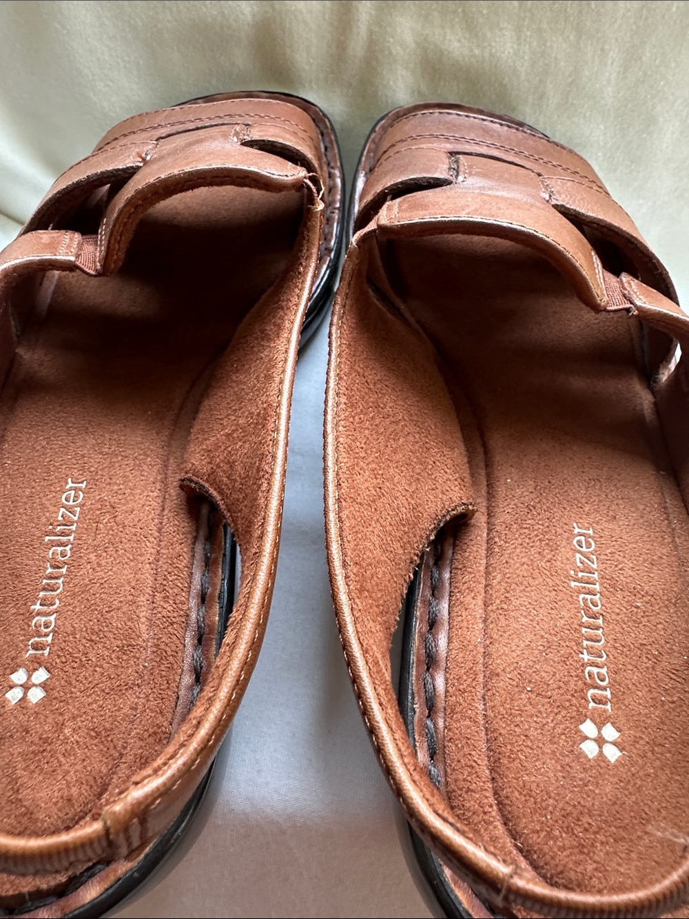 Naturalizer Tan Brown Leather Sandals. - Picture 7 of 10